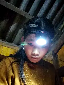 gio-thu online show from 8, 11, 2025