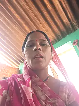 Snapshot of Rt_shreya chatting on 8, 5, 2026 Rt shreya online show from 8, 5, 2026