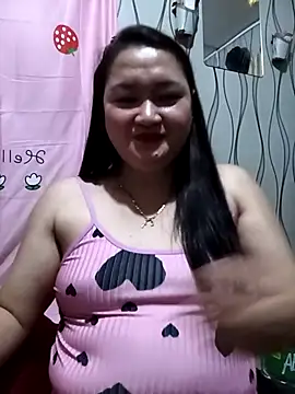 Snapshot of sweetannie13 chatting on 25, 2, 2026 sweetannie13 online show from 25, 2, 2026