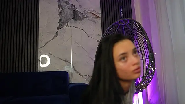 RachelRavee online show from 26, 11, 2025