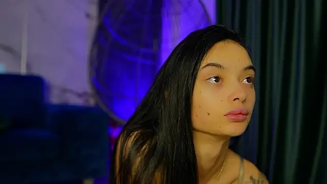 RachelRavee online show from 11, 10, 2025