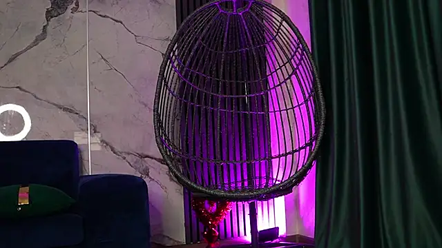 RachelRavee online show from 9, 11, 2025