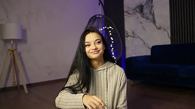 RachelRavee online show from 22, 12, 2025