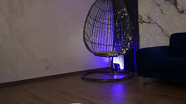 RachelRavee online show from 12, 1, 2026