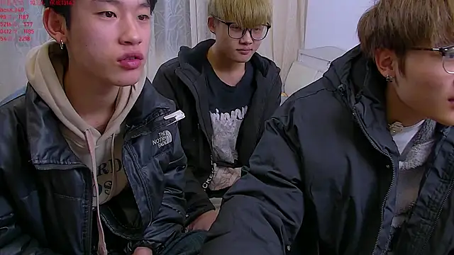 KK-cuteboy online show from 21, 12, 2025