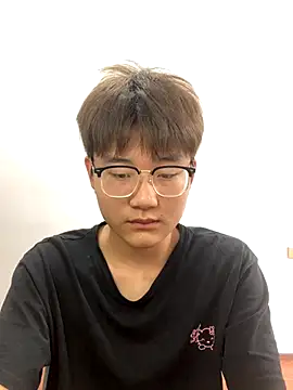 KK-cuteboy online show from 9, 10, 2025