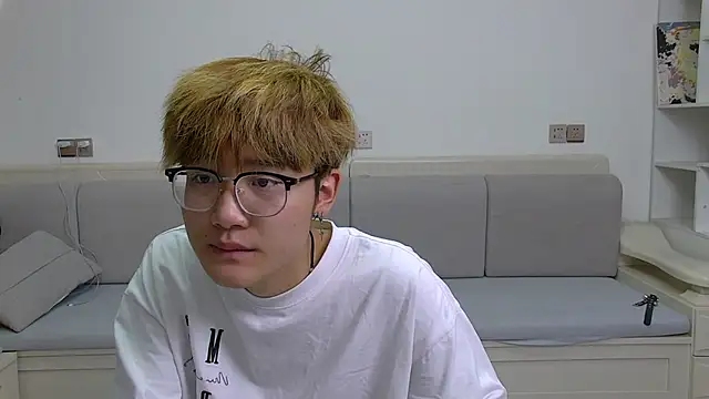 Snapshot of KK-cuteboy chatting on 29, 3, 2026 KK-cuteboy online show from 29, 3, 2026