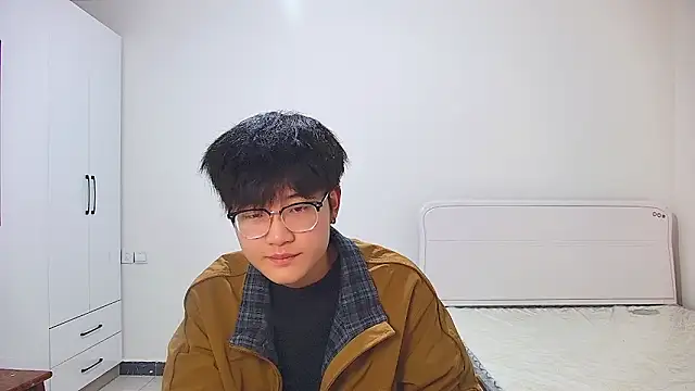 Snapshot of KK-cuteboy chatting on 8, 5, 2026 KK-cuteboy online show from 8, 5, 2026