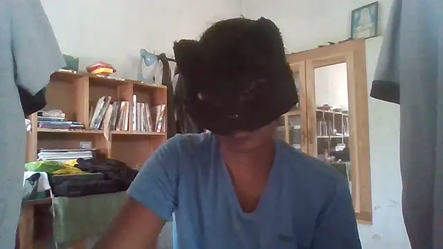 Nora-2003 online show from 23, 3, 2026