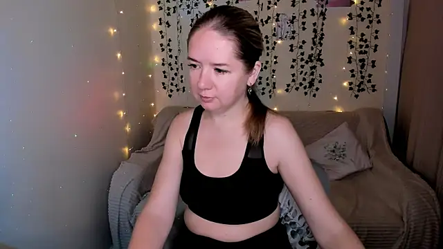 Evaa Braunn online show from 20, 10, 2025