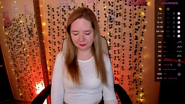 Snapshot of Evaa_Braunn chatting on 2, 3, 2026 Evaa Braunn online show from 2, 3, 2026