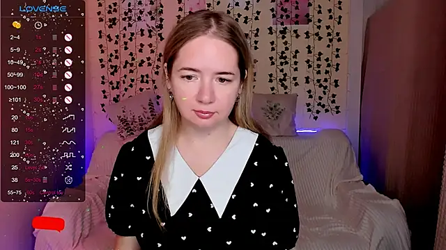 Evaa Braunn online show from 1, 12, 2025