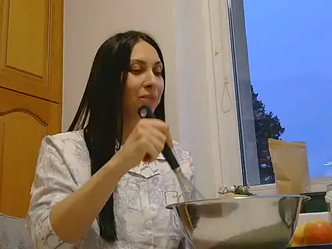 Snapshot of Olivarra chatting on 9, 2, 2026 Olivarra online show from 9, 2, 2026