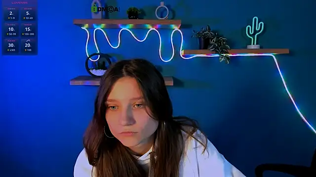 dana sweet   online show from 14, 11, 2025