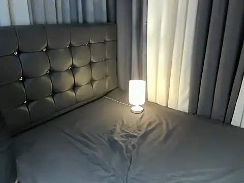 TsUncutAnyah online show from 26, 11, 2025