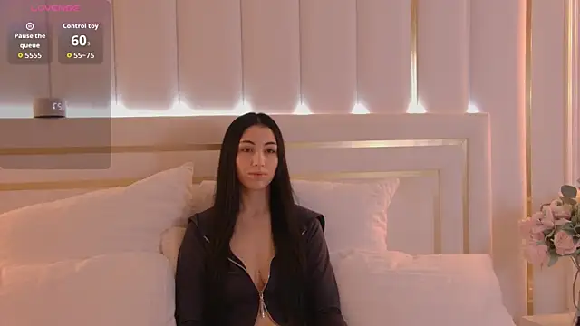 BettyLeen online show from 9, 10, 2025