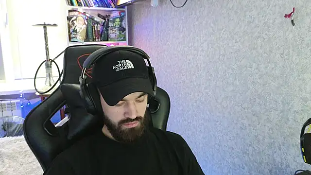 Nik Namee online show from 3, 12, 2025