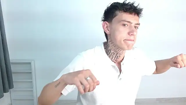 hot teo  online show from 27, 11, 2025