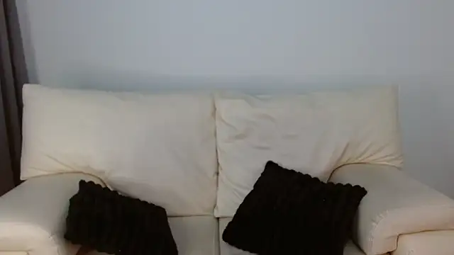 hot teo  online show from 7, 1, 2026