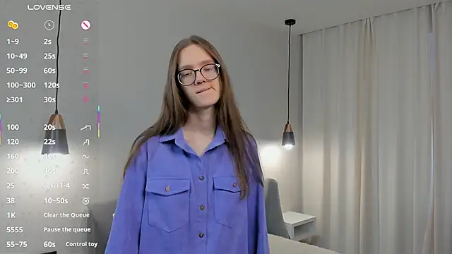 Snapshot of AiFusch chatting on 13, 11, 2025 AiFusch online show from 13, 11, 2025