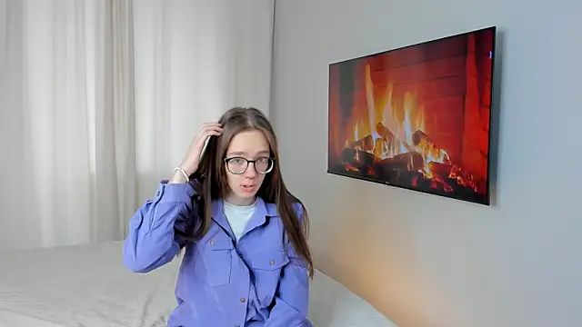 Snapshot of AiFusch chatting on 21, 10, 2025 AiFusch online show from 21, 10, 2025