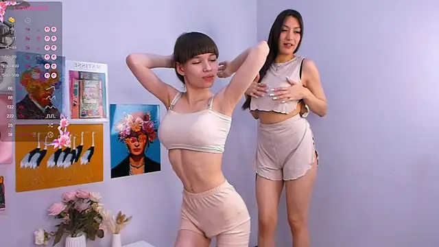 Snapshot of PearlMystic chatting on 14, 10, 2025 PearlMystic online show from 14, 10, 2025