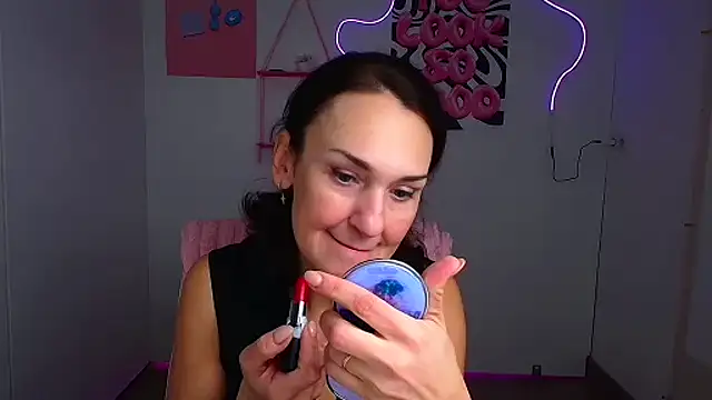 Snapshot of Rosie_Rosee chatting on 26, 2, 2026 Rosie Rosee online show from 26, 2, 2026