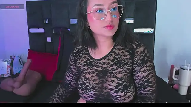 SussySunny  online show from 15, 4, 2026