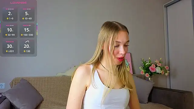 ElizaPurrr online show from 12, 10, 2025