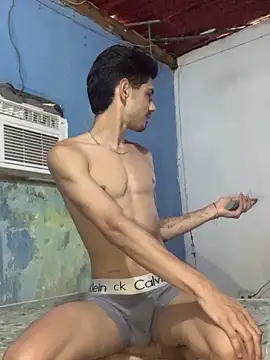 fabrizzio Monti online show from 19, 12, 2025