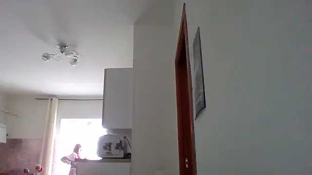 Loryneth online show from 5, 3, 2026