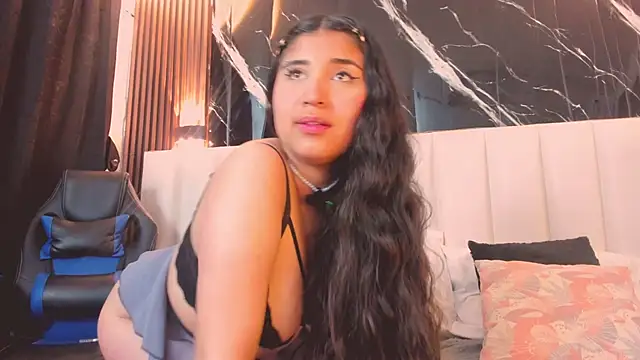 Snapshot of Lizz39 chatting on 8, 2, 2026 Lizz39 online show from 8, 2, 2026