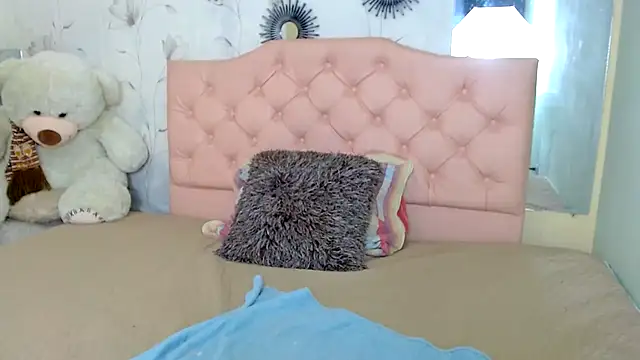 zara cute online show from 16, 2, 2026