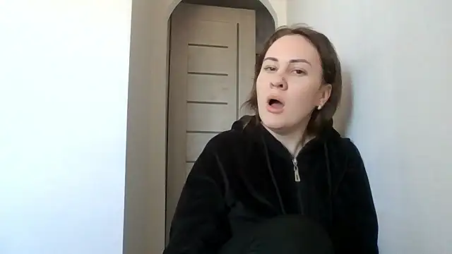 MeadowEyes online show from 22, 4, 2026