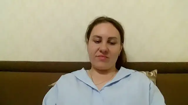 Snapshot of MeadowEyes chatting on 7, 6, 2026 MeadowEyes online show from 7, 6, 2026