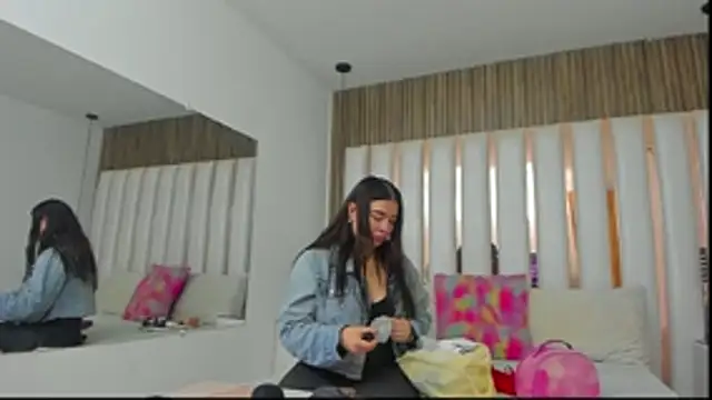 AmbarGills online show from 15, 11, 2025