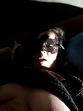 titty88 online show from 12, 10, 2025