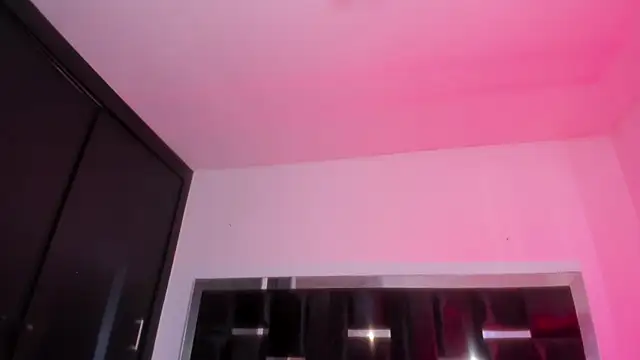 Snapshot of Cami_KingSex chatting on 24, 6, 2026 Cami KingSex online show from 24, 6, 2026
