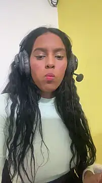 thepicis online show from 21, 10, 2025