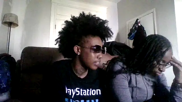 dezzidavill online show from 18, 3, 2026