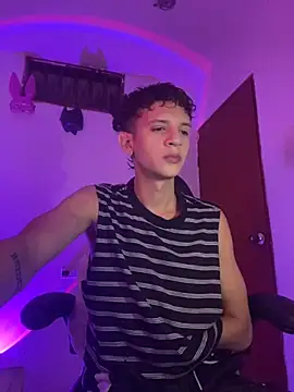 tylernova online show from 23, 10, 2025