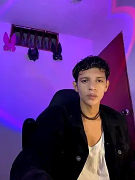 tylernova online show from 13, 10, 2025