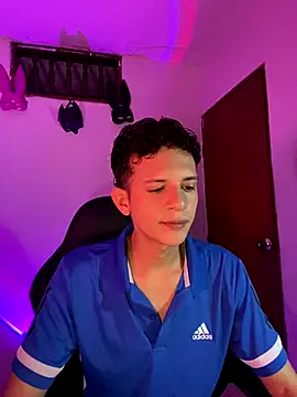 tylernova online show from 29, 10, 2025