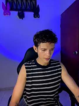 tylernova online show from 10, 10, 2025