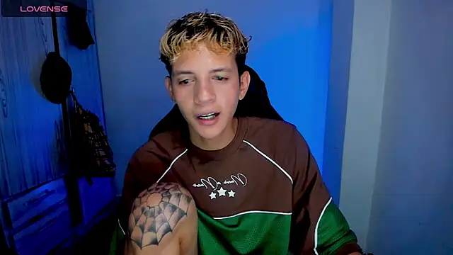 tylernova online show from 22, 3, 2026