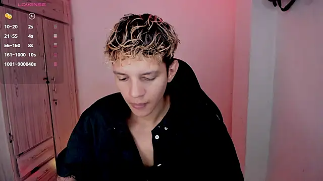 tylernova online show from 30, 3, 2026