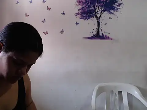 princesaslatinas online show from 19, 1, 2026