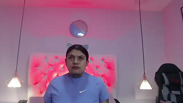 Bubbiecherry online show from 28, 10, 2025