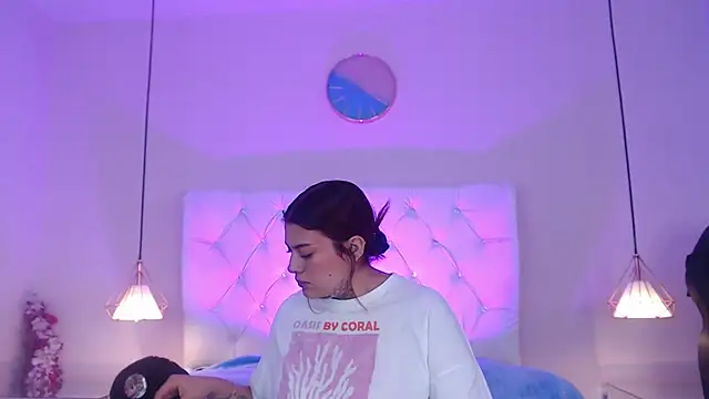 Bubbiecherry online show from 24, 11, 2025