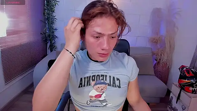 Snapshot of KassMonroe chatting on 17, 1, 2026 KassMonroe online show from 17, 1, 2026